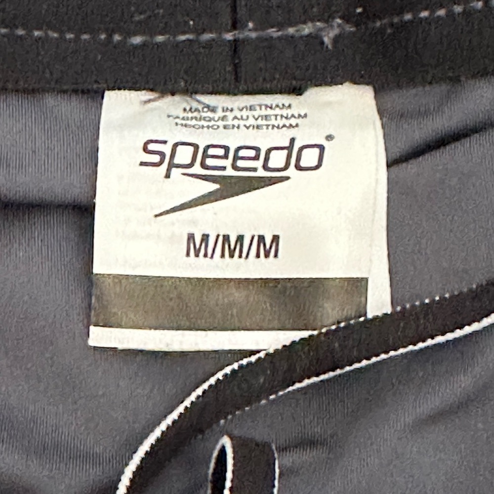 Men's Speedo Medium 32 - 34 Swim Shorts Trunks Board Hybrid Gray Black NWOT - Picture 8 of 9